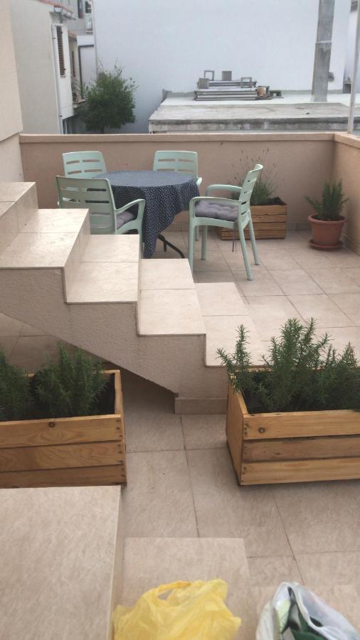 Levant, Cosy And Modern Apartment In Novalja Center Exterior foto